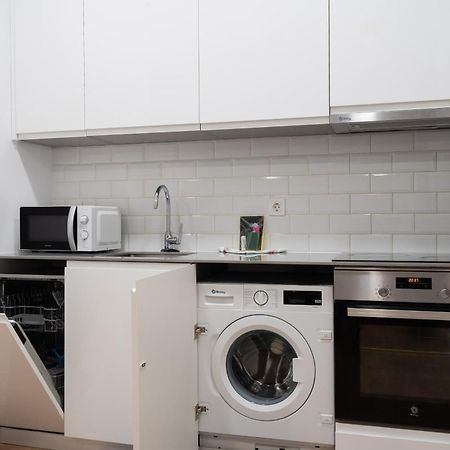 Apartamentos Reformados En Metro Pacifico Alquiler Temporal มาดริด ภายนอก รูปภาพ