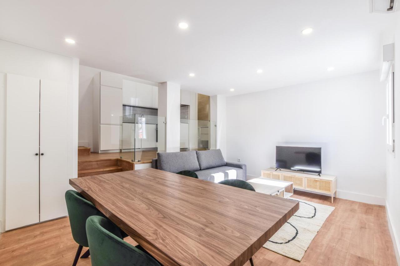 Apartamentos Reformados En Metro Pacifico Alquiler Temporal มาดริด ภายนอก รูปภาพ